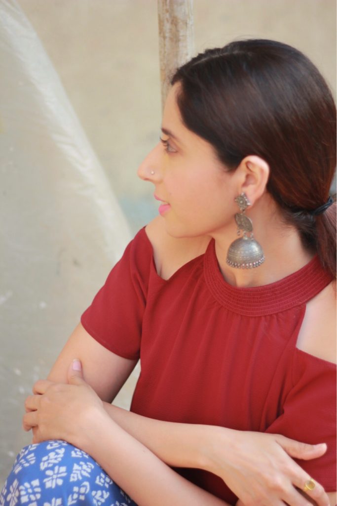 red top _ cold shoulder _ cotton world_ cover story_amrapali_ silver earring _jhumki_top fashion blogger _top indian fashion blogger _style _fashion tips_aiana j_ aianajsays